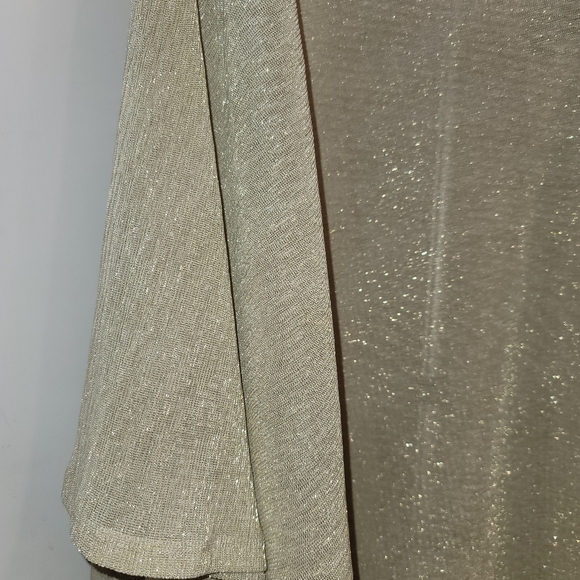 Golden sparkle shawl - Picture 6 of 7